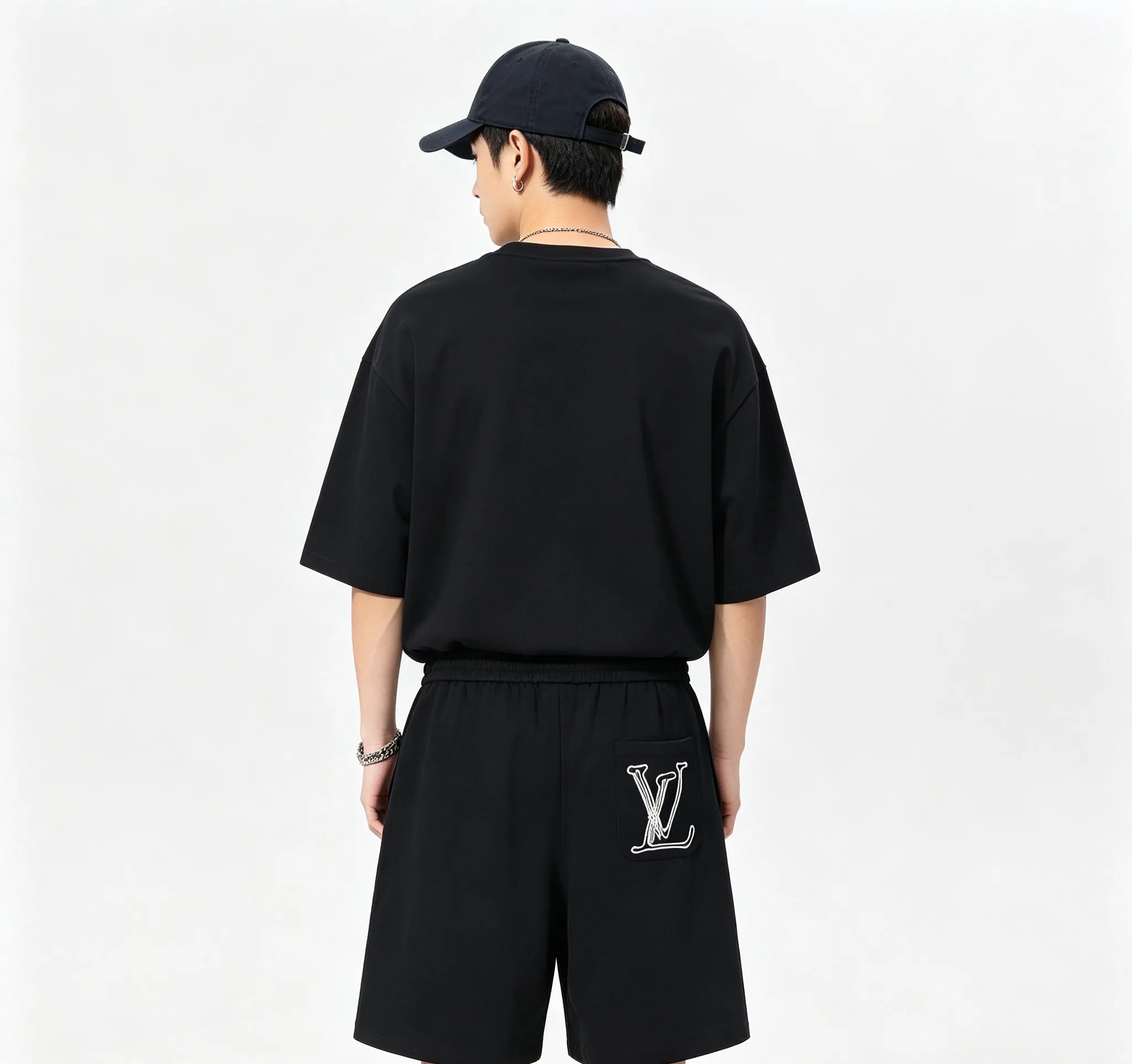 Louis Vuitton/Louis Vuitton signature embroidered letter shorts